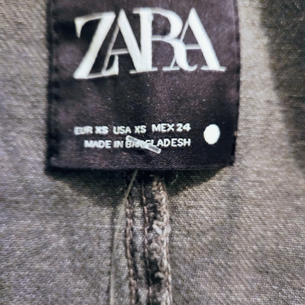 **NWT** Zara Rhinestone Oversized Shirt / Overshirt - Picture 12 of 14